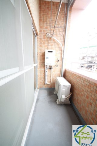 第2水口ビルのバルコニー