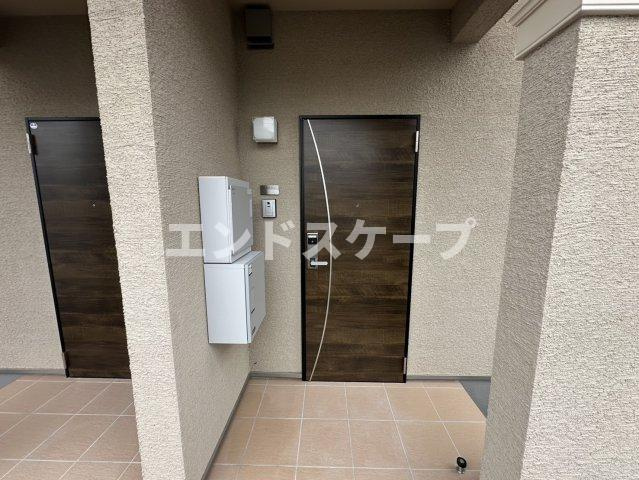 ローズBの玄関|高崎、前橋のお部屋探しはエンドスケープまで！お客様の理想お聞かせ下さい♪