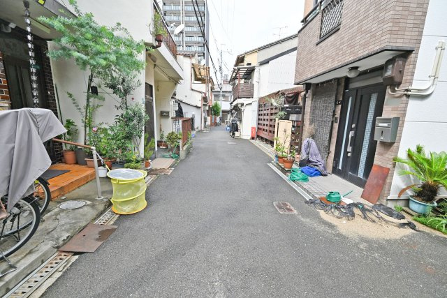 大阪市淀川区木川西1丁目中古一戸建て│2LDKの周辺|周辺にスーパー・コンビニがあり、生活施設が身近にそろった利便性の高い住環境です。