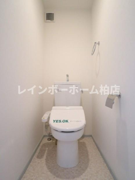 特典：仲介手数料が無料です!!のトイレ|温水洗浄便座です