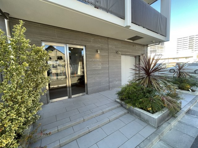ART RESIDENCE IN KASIWA-no-HAのエントランス