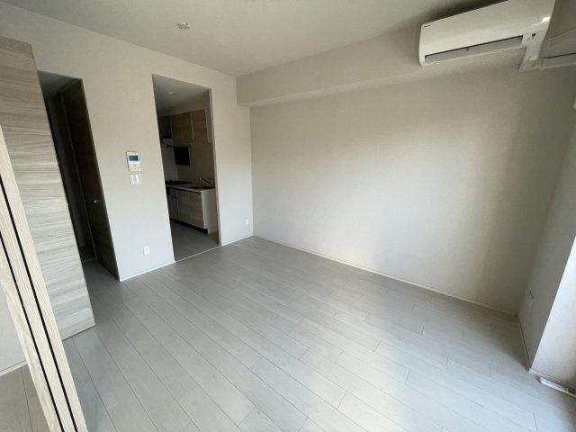 ART RESIDENCE IN KASIWA-no-HAの居間・リビング|別号室の参考写真です
