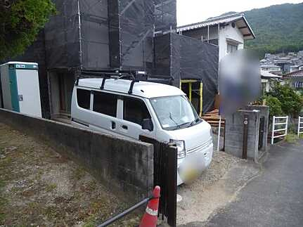 安佐北区亀山７丁目の前面道路含む現地写真