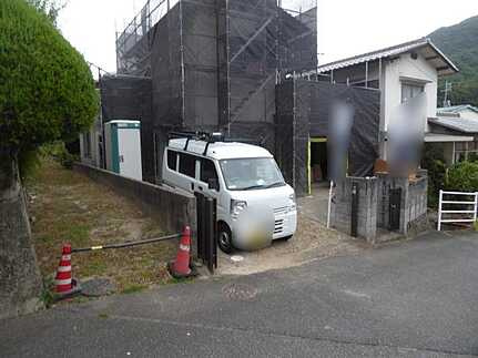 安佐北区亀山７丁目の前面道路含む現地写真
