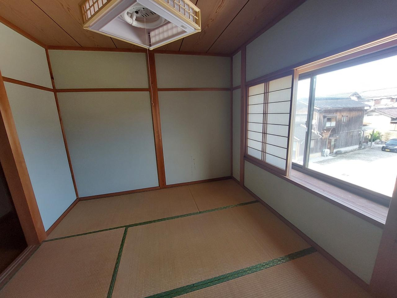 岩美郡岩美町大字浦富中古戸建の和室