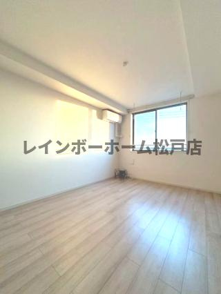 KEIAI RESIDENCE 北柏の居間・リビング|※同施工参考写真