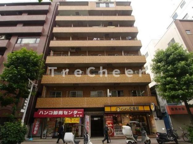 ライオンズマンション新宿御苑前の外観