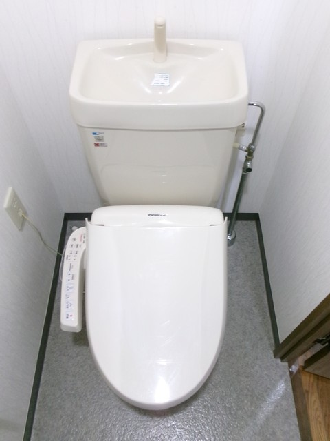 ハチホウハイツ１１のトイレ