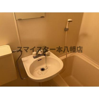 Rグレイスヒガシヤマの洗面所