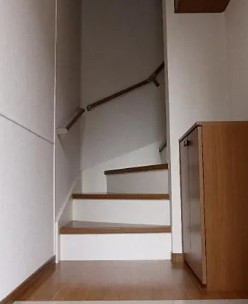 イーストパークＵＲＡＷＡ　２の玄関|※別部屋参考写真