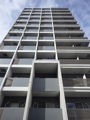 アクシーズタワー川口並木の外観