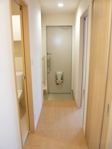 トマ・ブルームの内装
