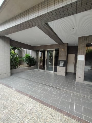 【エントランス】 | AuroraCourt大東
