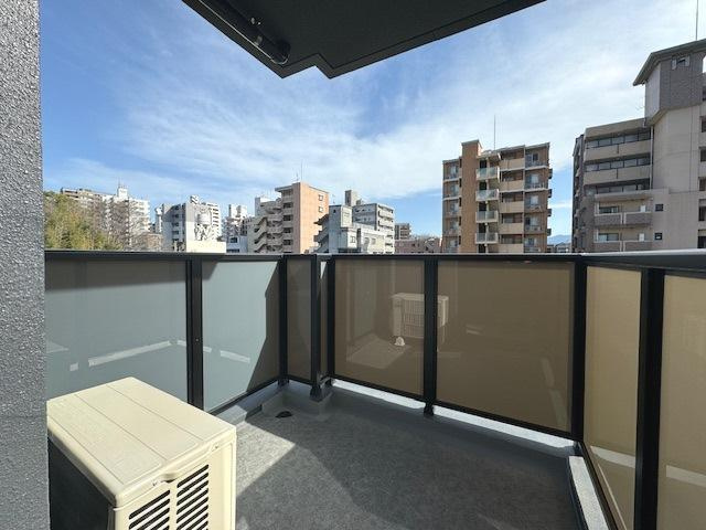 SOLEiL六本松　草ヶ江小学校区のバルコニー|SOLEiL六本松