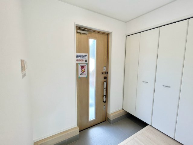 苫編新築戸建て(435-1)の玄関