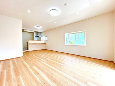 【居間・リビング】 | 中古一戸建　土佐市高岡町甲