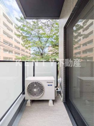 【バルコニー】 | スタイリオ東品川 | 外からの目が気にならないバルコニーで洗濯物が干せます