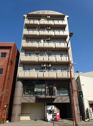 セントラルアベニューの外観