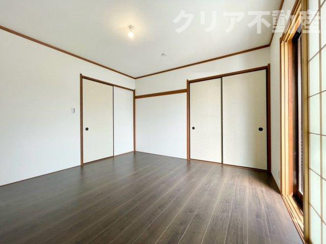 【洋室】 | 高崎市吉井町南陽台　中古住宅
