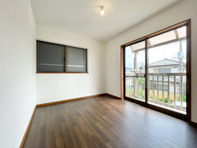 【洋室】 | 高崎市吉井町南陽台　中古住宅