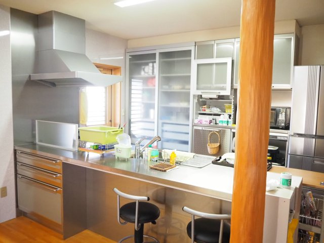 鯖江市石田下町　平屋の贅沢なお家のキッチン