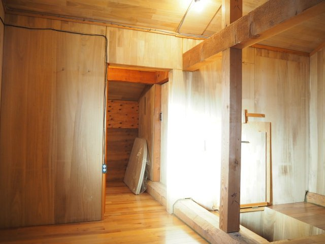 鯖江市石田下町　平屋の贅沢なお家の内装