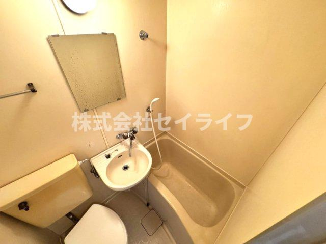 松本マンションの浴室