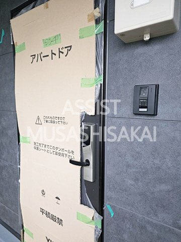 ＭＥＬＬＡＳ武蔵境の玄関