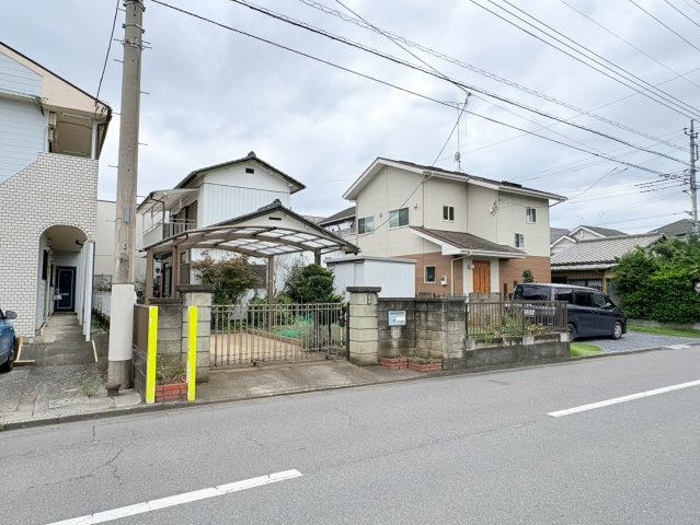 川越市旭町3丁目　建築条件なし売地　東武東上線『川越駅』徒歩19分　【大塚小学区】の前面道路含む現地写真