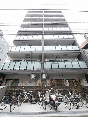 アイル横浜ベイサイドの外観