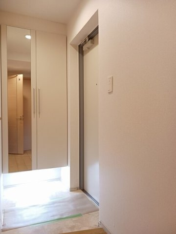 チェリーテラスの玄関|落ち着いた玄関です