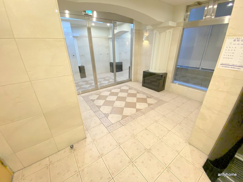 ディナスティ松屋町Ⅱのロビー