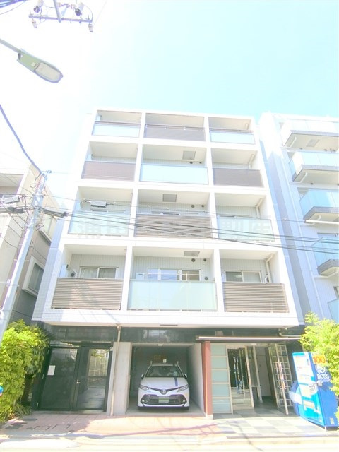 ヴェルステージ千鳥町の外観|スタイリッシュな外観　RC鉄筋コンクリート