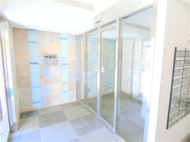 ヴェルステージ千鳥町のエントランス|エントランス　