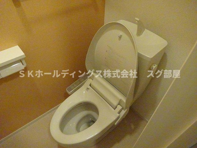 ツバメのトイレ