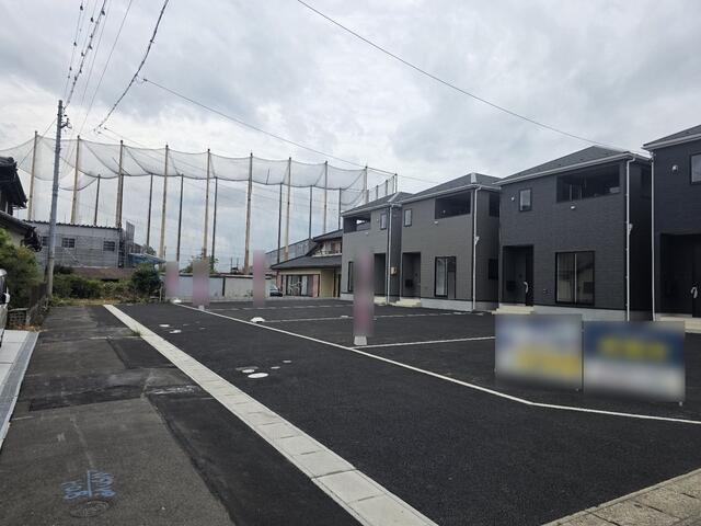 新築戸建て・仲介手数料無料）一宮市大和町北高井　第１・3号棟の前面道路含む現地写真