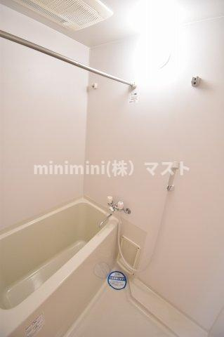 グランカーサ梅田北の浴室