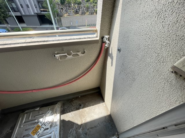 新宿武蔵野マンションのバルコニー|外からの目が気にならないバルコニーで洗濯物が干せます