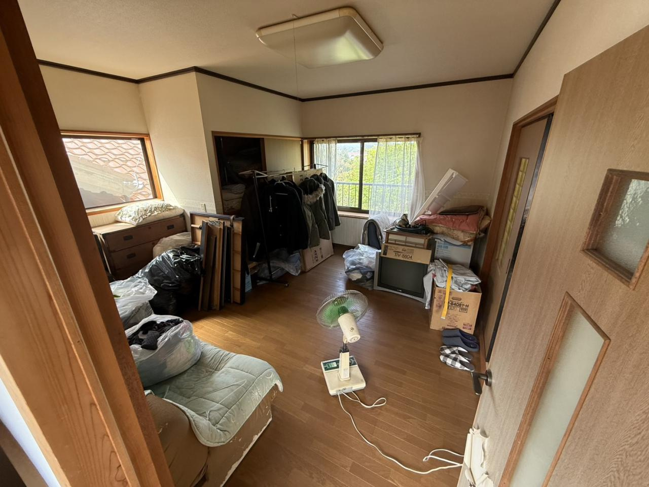 鳥取市鹿野町鹿野中古戸建の洋室