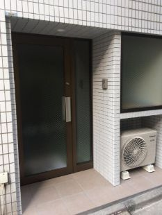 北区中里２丁目の店舗事務所