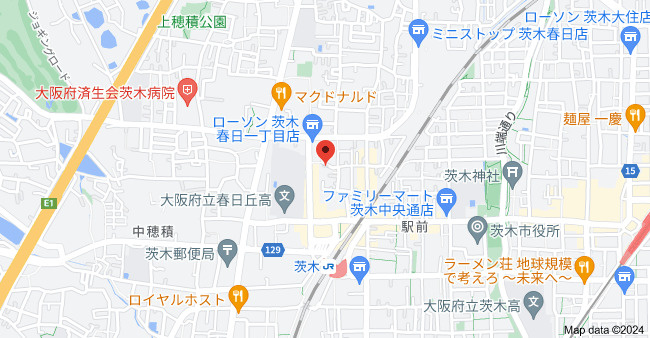 春日マンションの地図