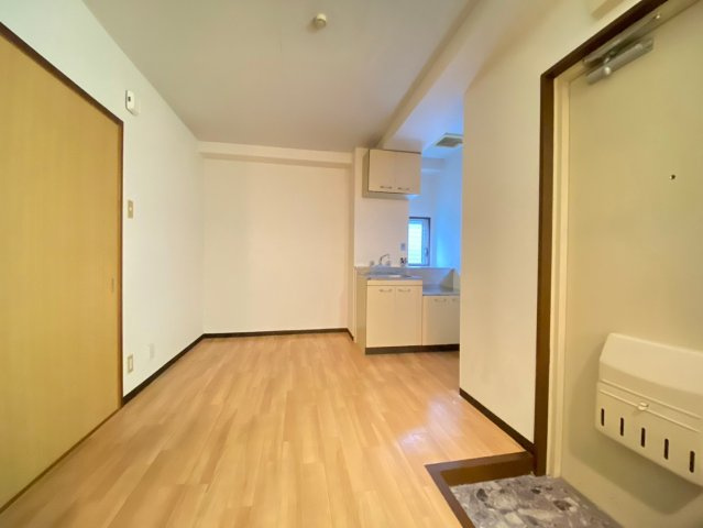 春日マンションの内装