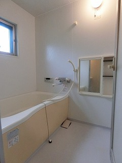 タモンズハートビレッジB棟の浴室|同建物　同タイプ　イメージ写真