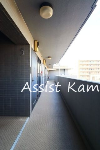 クレッセント下丸子の玄関