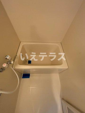 サムティ三宮レガニールの浴室