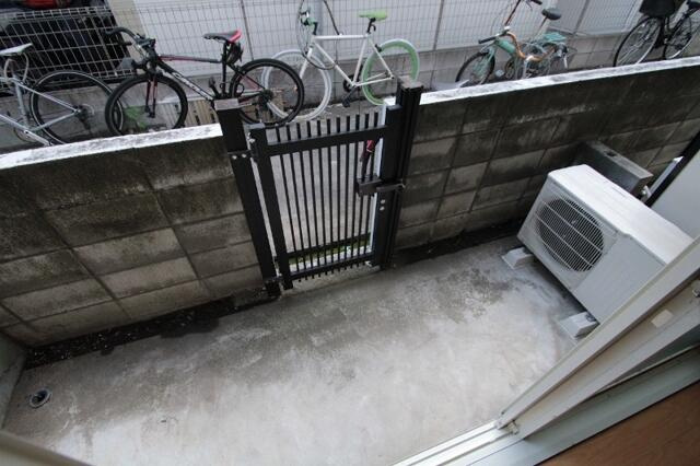 T’sフラット柴又の庭
