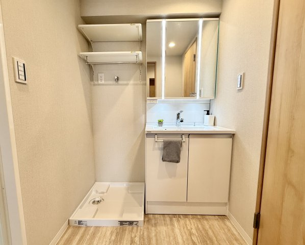 キャッスルメジェール川越の独立洗面台
