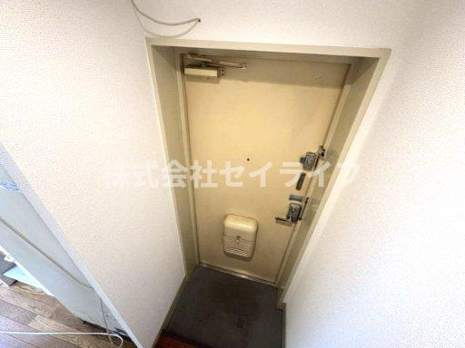 ゆうハイツ流町の玄関