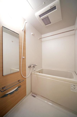 【浴室】 | Ａｖａｎｃｅｒ　ｉ’ｌｌ　羽田 | ※写真は同タイプ住戸です。