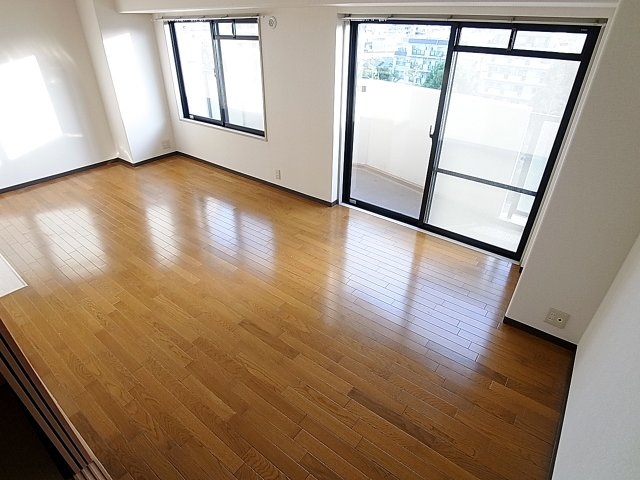 リメーン檜の居間・リビング|分譲マンション並みの綺麗な外観